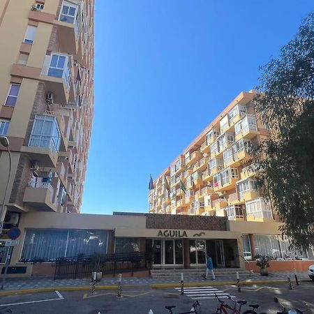 Estudio Aguila Con Vistas Al Mar Benalmádena Kültér fotó