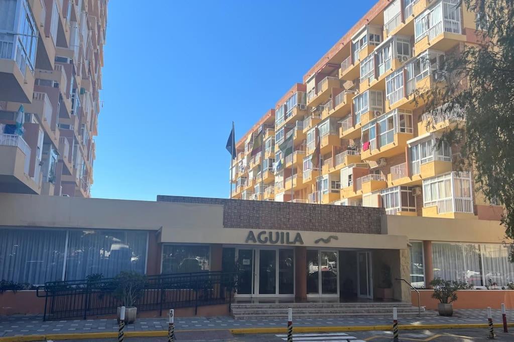 Estudio Aguila Con Vistas Al Mar Benalmádena Kültér fotó