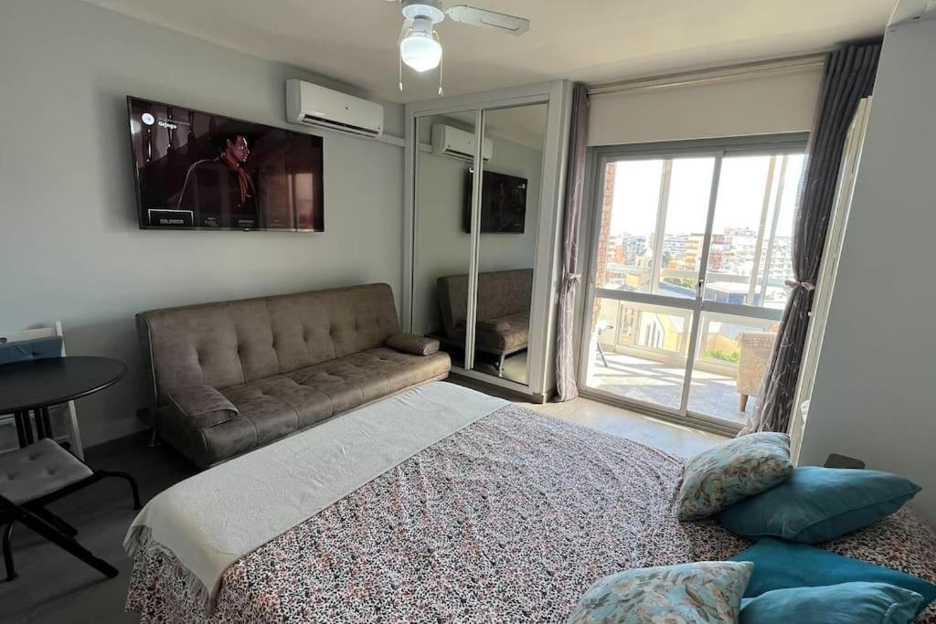 Estudio Aguila Con Vistas Al Mar Benalmádena Kültér fotó