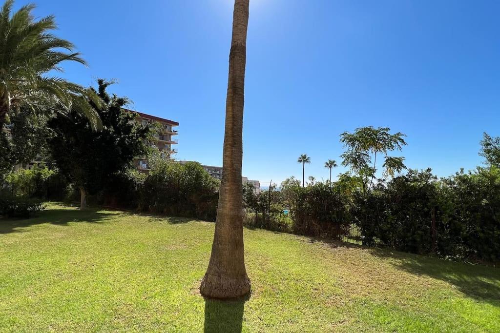 Estudio Aguila Con Vistas Al Mar Benalmádena Kültér fotó